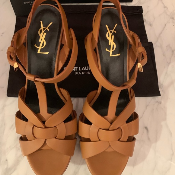 🎉HP🎉 SAINT LAURENT Tribute T-Strap Sandal - Picture 3 of 4